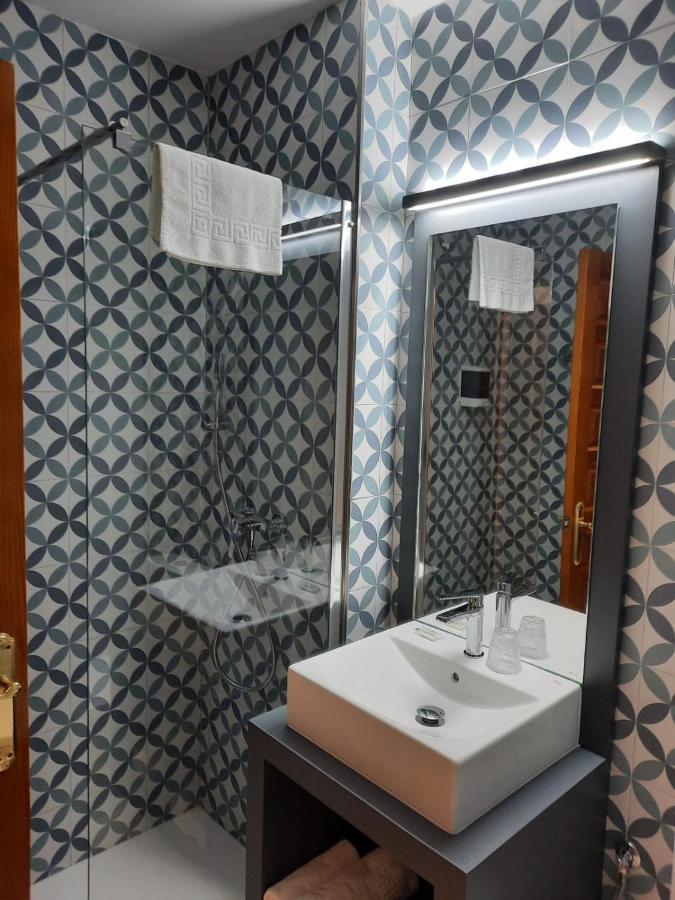 Hotel Mairena Майрена-дель-Алькор Екстер'єр фото